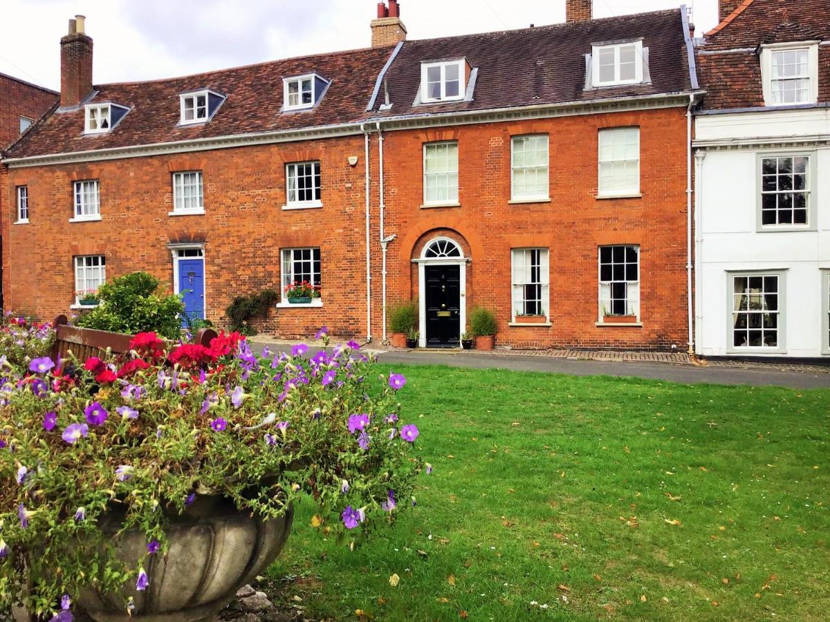 St Mary'S Bed & Breakfast Bury St. Edmunds Exterior foto